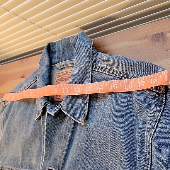 Levi's Blue Denim Jacket - Picture 10 of 11